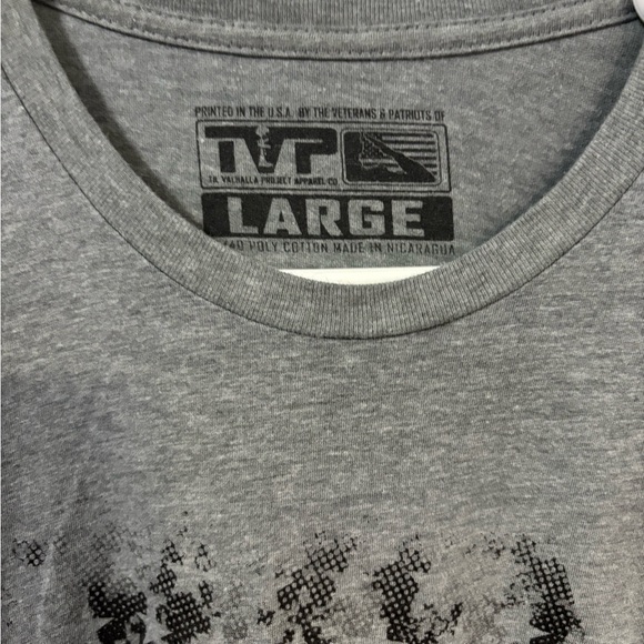 EUC Men’s Til Valhalla project patriotic tee - Picture 2 of 4